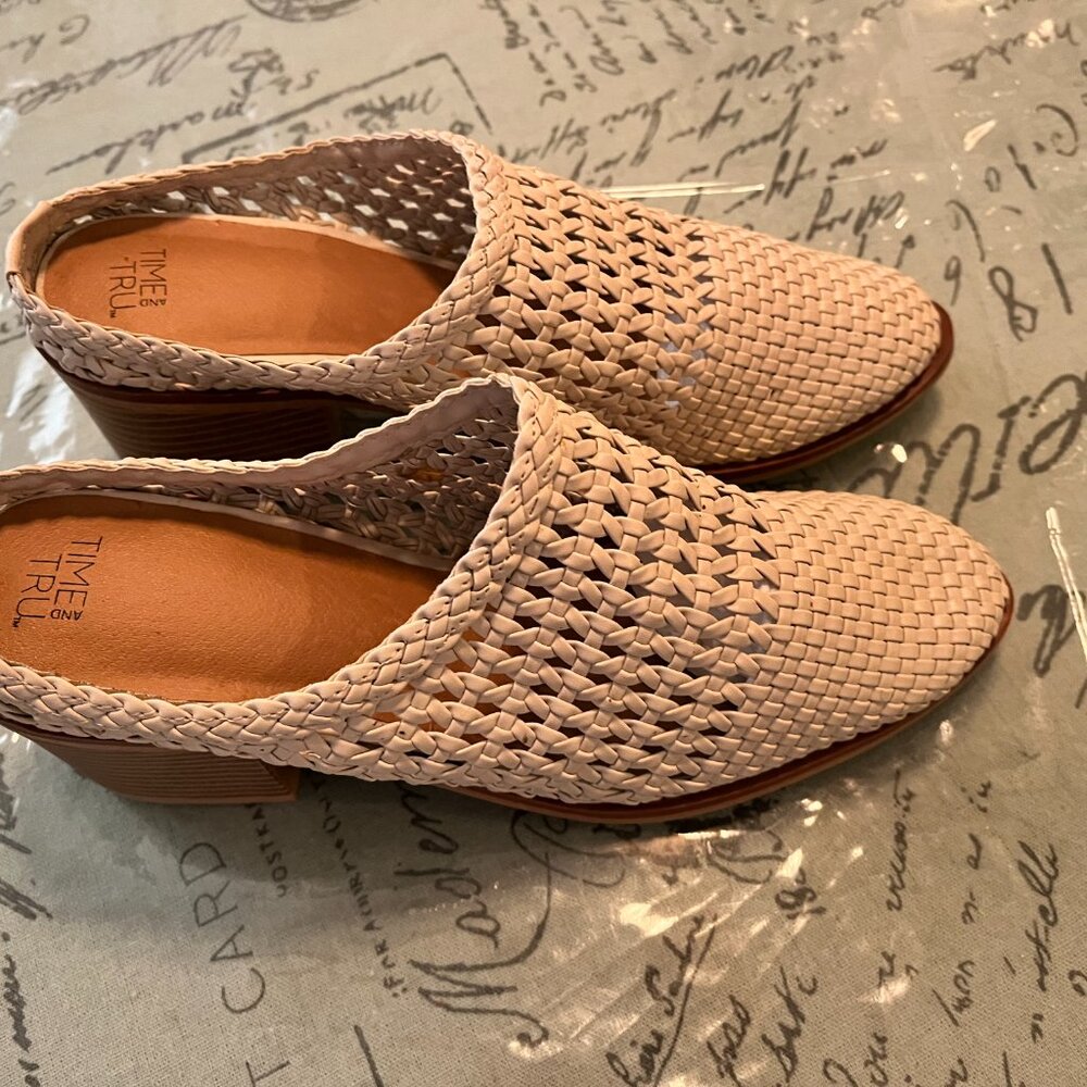 Time & Tru Ivory Woven Heeled Mules Size 7